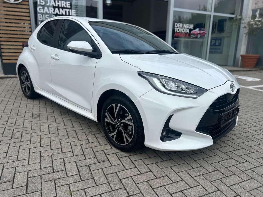 Toyota Yaris 2026 – fotografija 1